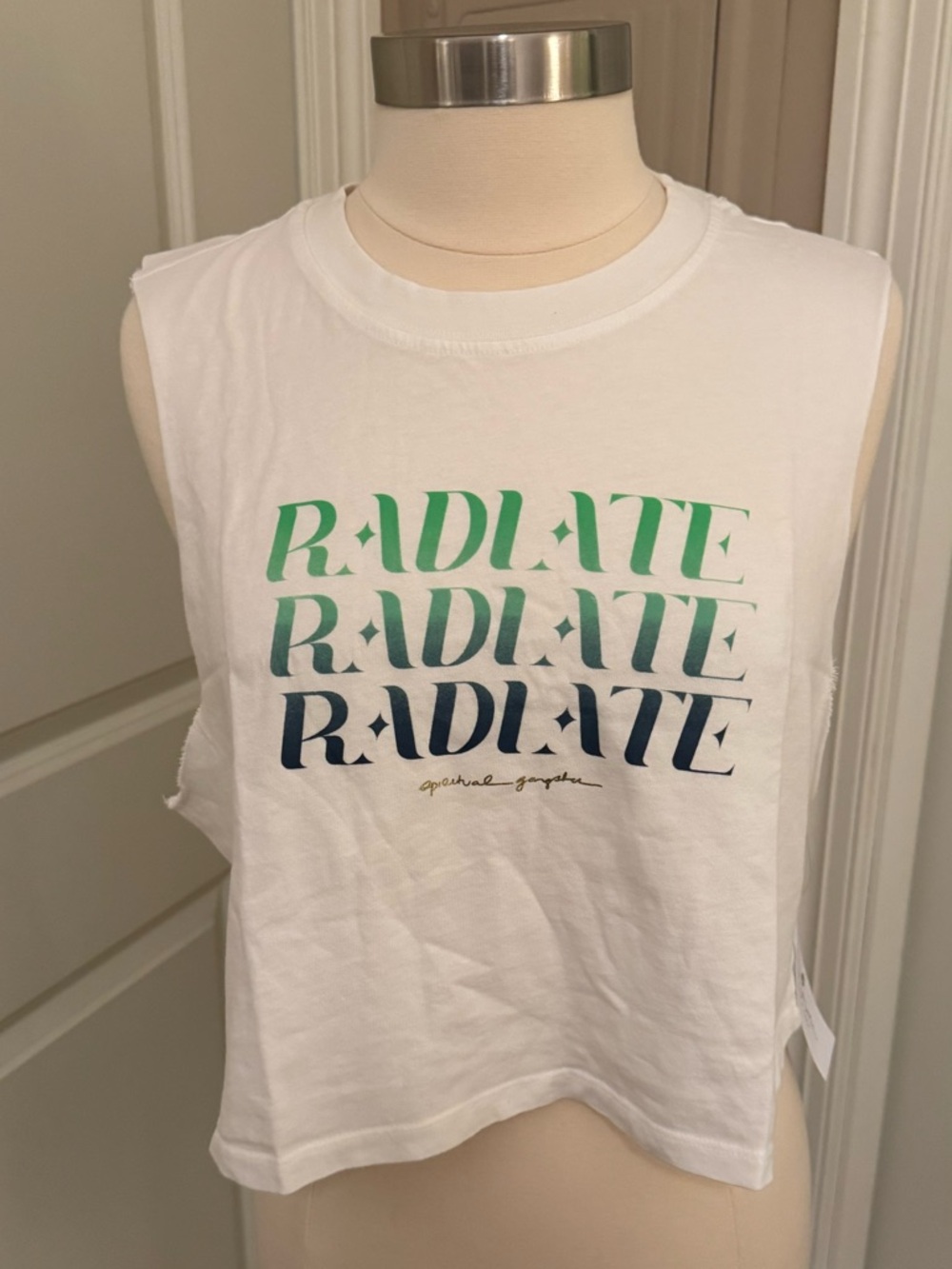 SPIRITUAL GANGSTER Cropped Muscle Tee